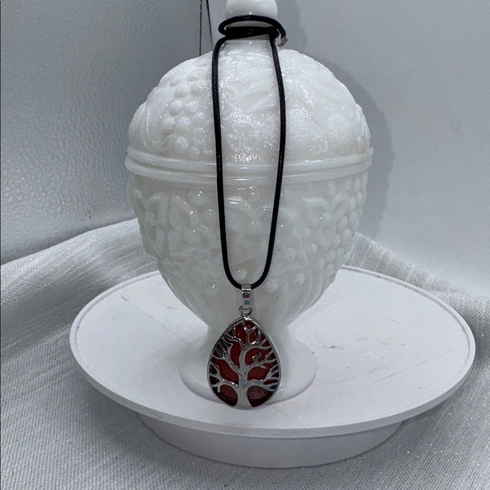 Red Jasper gemstone necklace 2” silver tone tree of life Pendant on 9” cord NEW - Picture 4 of 6